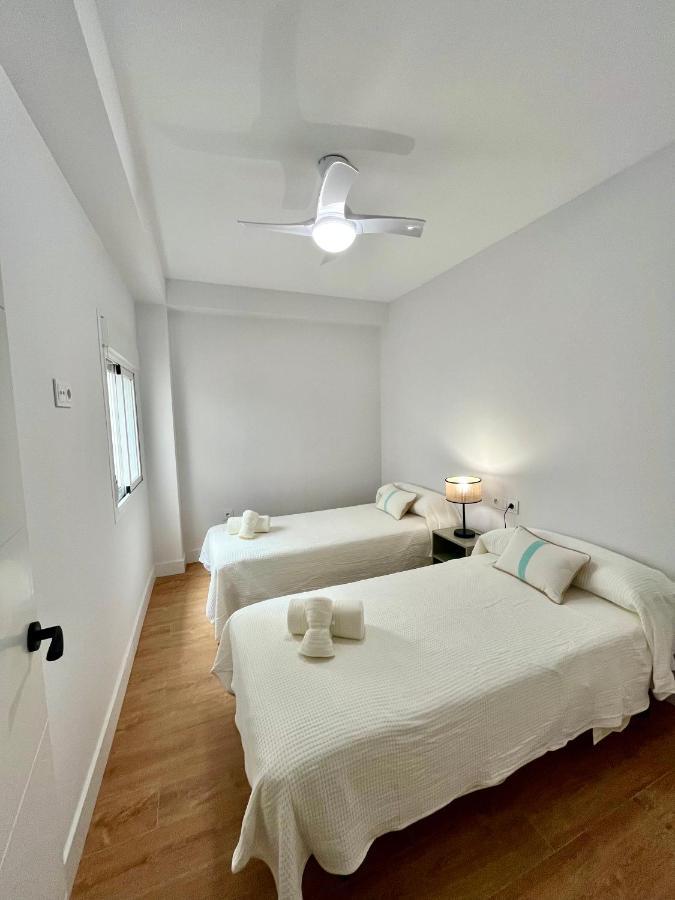 Appartement Piso Picasso, Modern In The Heart Of